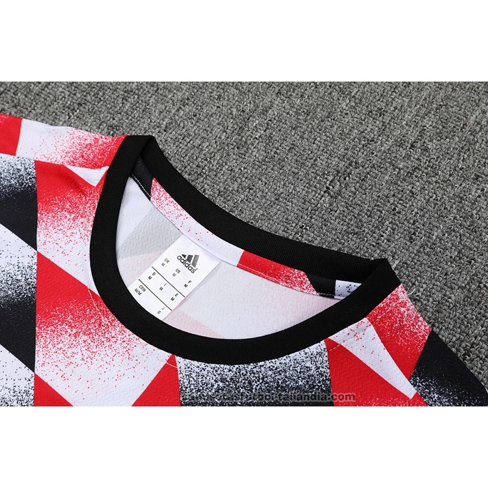Chandal del Manchester United Manga Corta 22/23 Negro y Rojo - Pantalon Corto